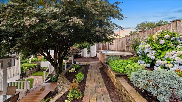 67 Curry Road, Cranston, RI 02920