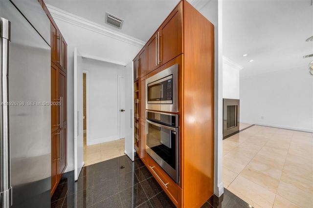 301 Isla Dorada Blvd, Coral Gables, FL 33143