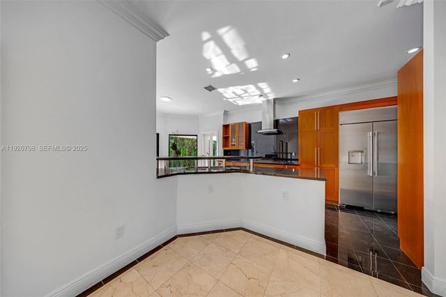 301 Isla Dorada Blvd, Coral Gables, FL 33143