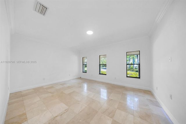 301 Isla Dorada Blvd, Coral Gables, FL 33143