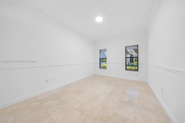 301 Isla Dorada Blvd, Coral Gables, FL 33143