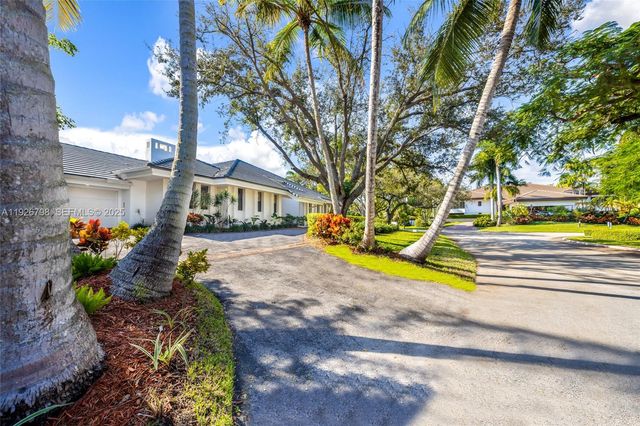 301 Isla Dorada Blvd, Coral Gables, FL 33143