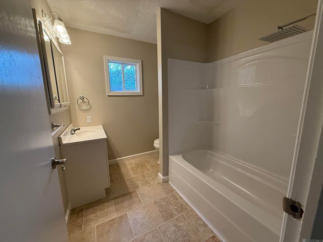 23595 Highway 442 Highway, Independence, LA 70443