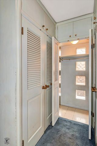 9139 S Oakley Avenue, Chicago, IL 60643