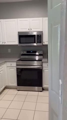 4111 Napoli Lake Drive, West Palm Beach, FL 33410