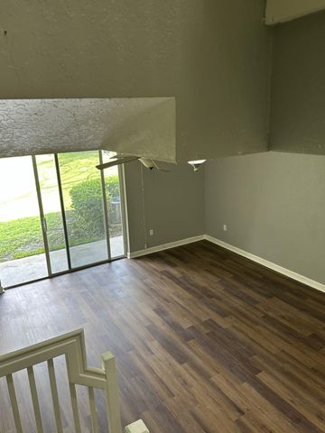 4111 Napoli Lake Drive, West Palm Beach, FL 33410
