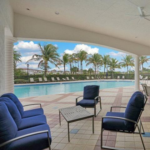4111 Napoli Lake Drive, West Palm Beach, FL 33410