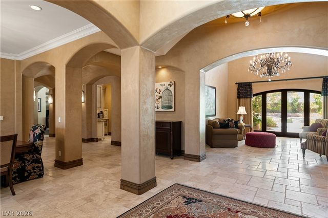 11 Olympia Hills Circle, Las Vegas, NV 89141