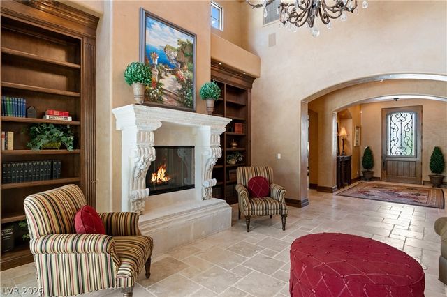11 Olympia Hills Circle, Las Vegas, NV 89141