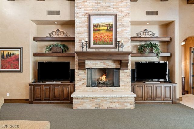 11 Olympia Hills Circle, Las Vegas, NV 89141