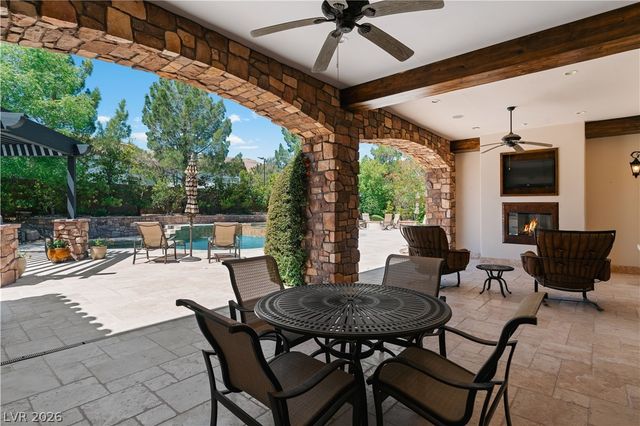 11 Olympia Hills Circle, Las Vegas, NV 89141