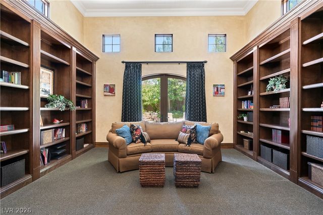 11 Olympia Hills Circle, Las Vegas, NV 89141