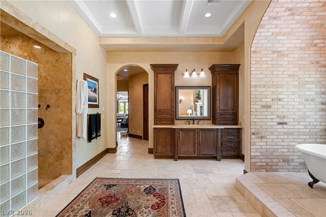 11 Olympia Hills Circle, Las Vegas, NV 89141