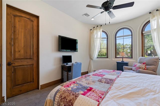 11 Olympia Hills Circle, Las Vegas, NV 89141