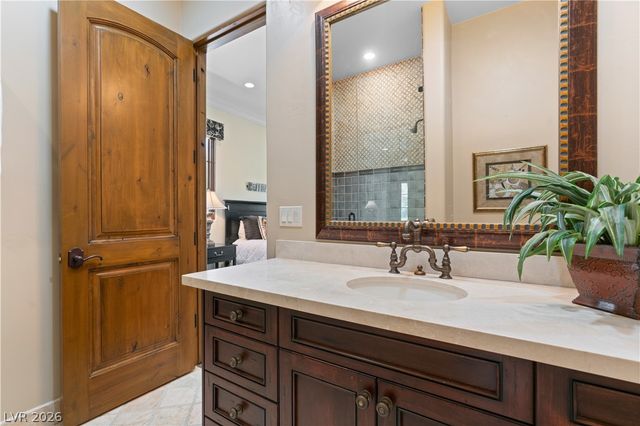 11 Olympia Hills Circle, Las Vegas, NV 89141