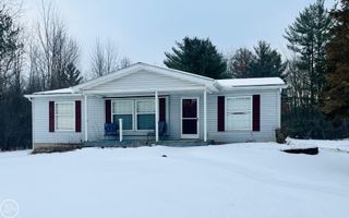 1022 S Allen Road, St Clair Twp, MI 48079