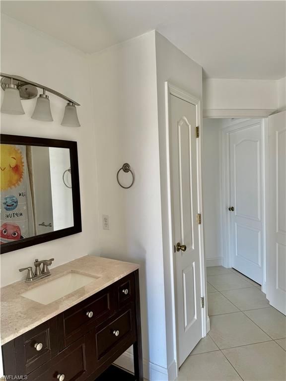 Image 20 of property listing at 2833 NW 6th PL, Cape Coral, FL 33993