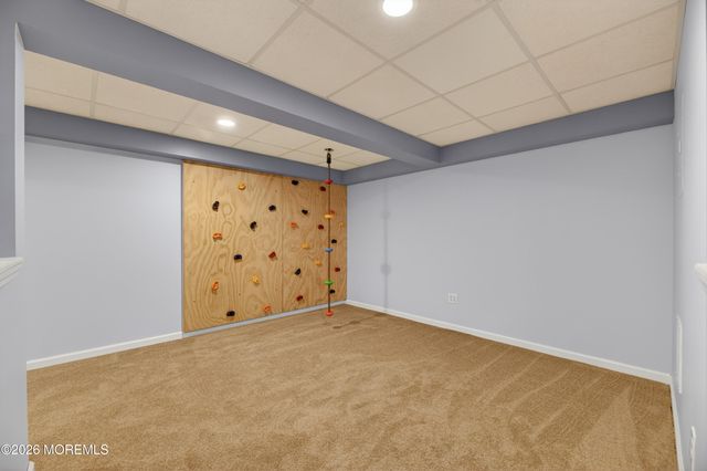 17 Yosemite Road, Howell, NJ 07731