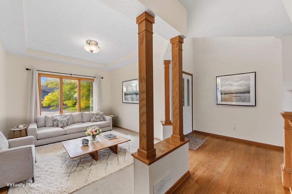 1970 Cardinal Drive, Shakopee, MN 55379 — photo 5