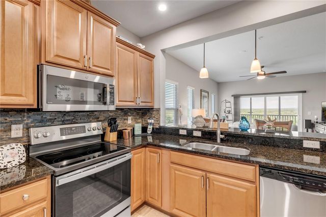 468 BOUCHELLE DRIVE 325, New Smyrna Beach, FL 32169