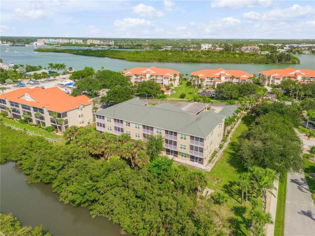 468 BOUCHELLE DRIVE 325, New Smyrna Beach, FL 32169