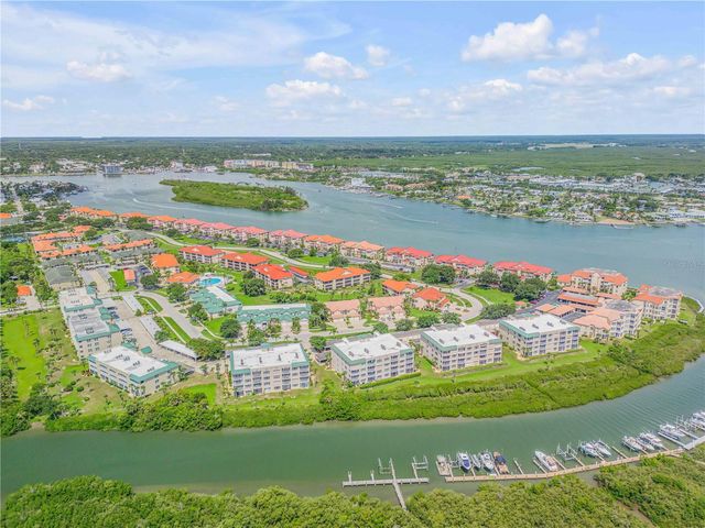 468 BOUCHELLE DRIVE 325, New Smyrna Beach, FL 32169