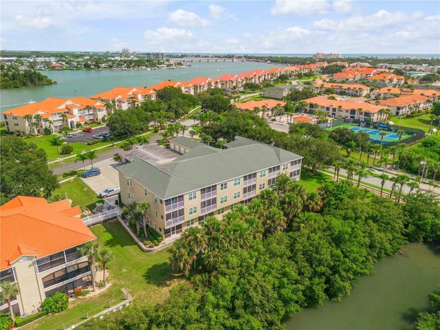 468 BOUCHELLE DRIVE 325, New Smyrna Beach, FL 32169