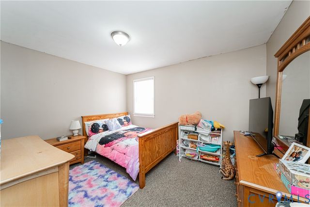 26746 Oxford Rd, Ruther Glen, VA 22546