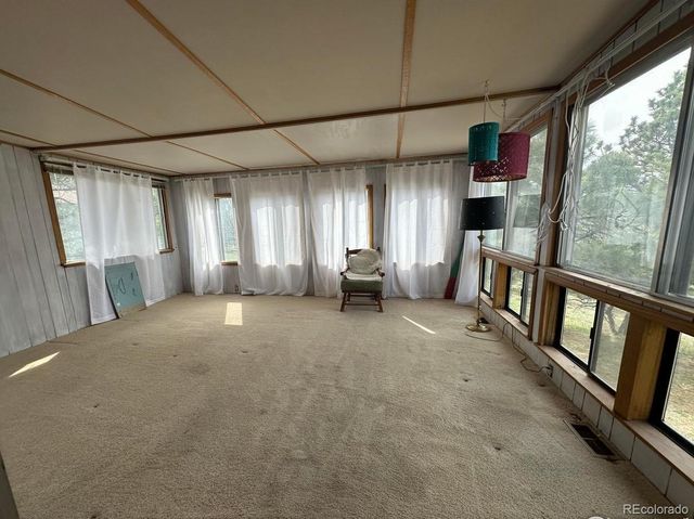 4012 Lakefront Drive, Loveland, CO 80537