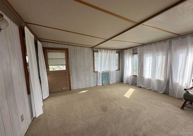 4012 Lakefront Drive, Loveland, CO 80537