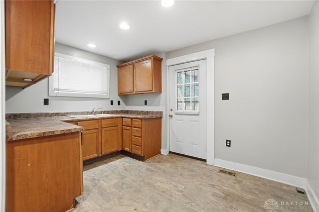 853 Creighton Avenue, Dayton, OH 45410