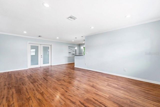 1920 64TH AVENUE N, St Petersburg, FL 33702