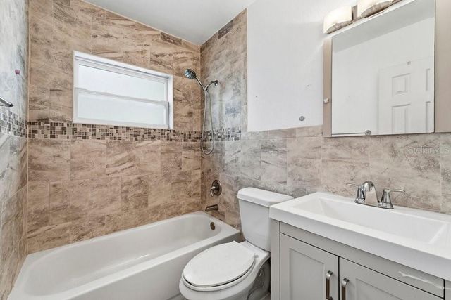 1920 64TH AVENUE N, St Petersburg, FL 33702