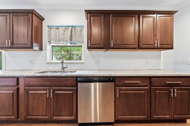 1920 64TH AVENUE N, St Petersburg, FL 33702
