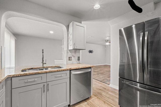 2326 Camberly, Converse, TX 78109