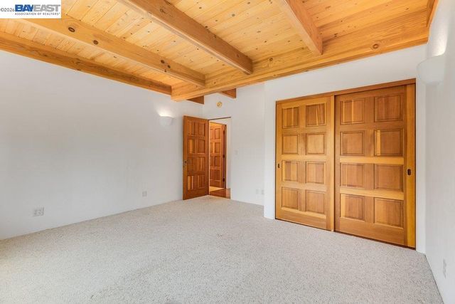 1302 Westview Dr, Berkeley, CA 94705