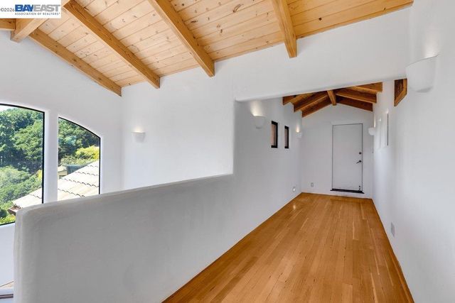 1302 Westview Dr, Berkeley, CA 94705