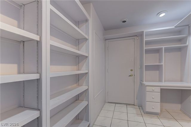 11049 Clear Meadows Drive, Las Vegas, NV 89134