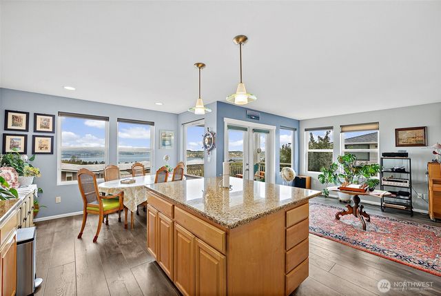 7606 19th Street W, Tacoma, WA 98466