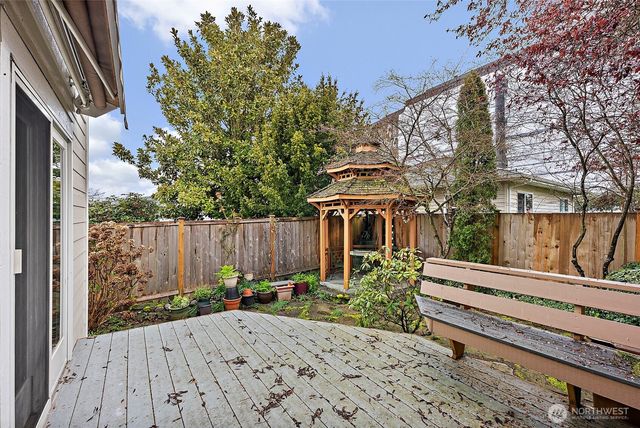 7606 19th Street W, Tacoma, WA 98466