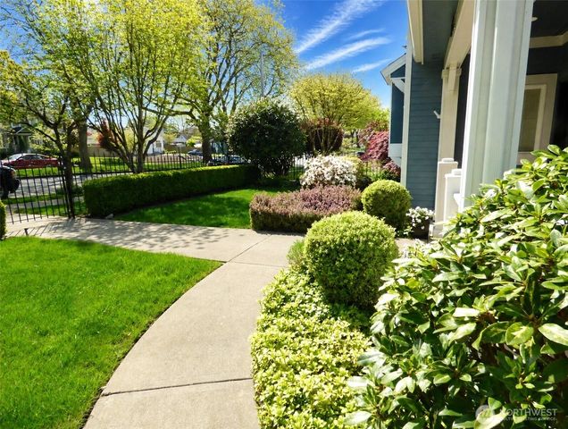 1422 Colby Avenue, Everett, WA 98201