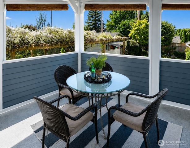 1422 Colby Avenue, Everett, WA 98201
