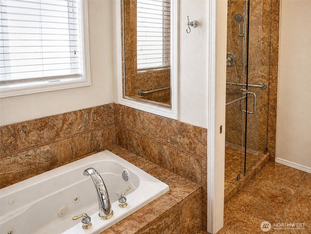 1422 Colby Avenue, Everett, WA 98201