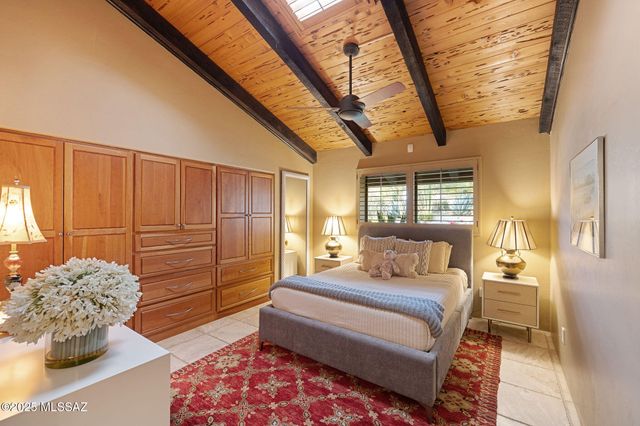 4425 N Hacienda Del Sol Road, Tucson, AZ 85718