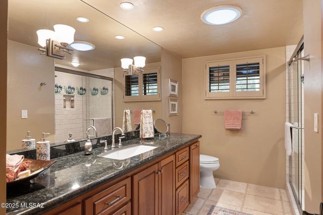 4425 N Hacienda Del Sol Road, Tucson, AZ 85718