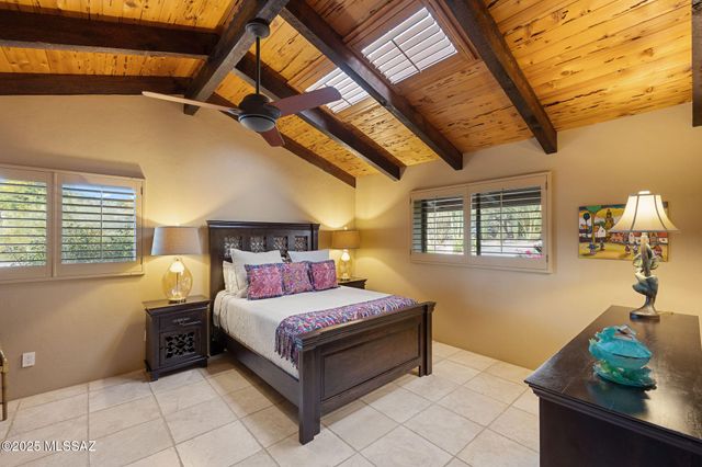 4425 N Hacienda Del Sol Road, Tucson, AZ 85718