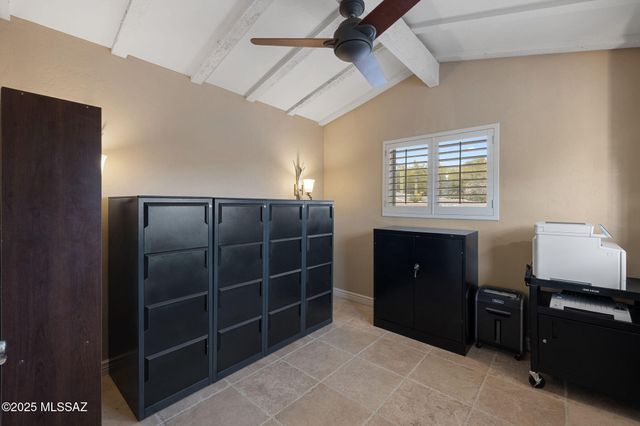 4425 N Hacienda Del Sol Road, Tucson, AZ 85718