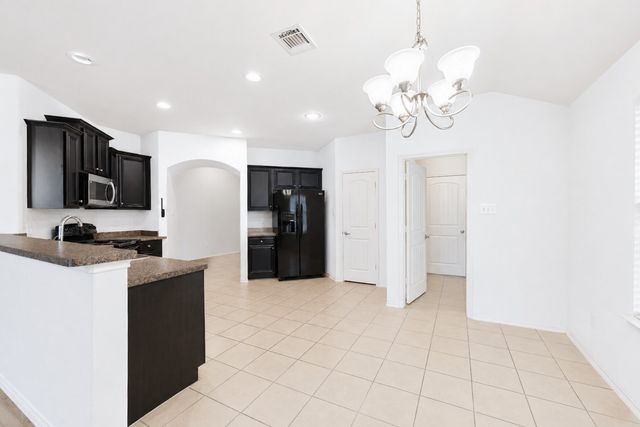 1005 Meadow Green Court, Princeton, TX 75407