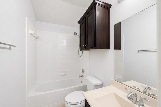 1005 Meadow Green Court, Princeton, TX 75407