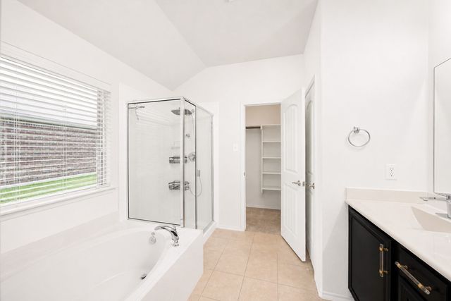 1005 Meadow Green Court, Princeton, TX 75407